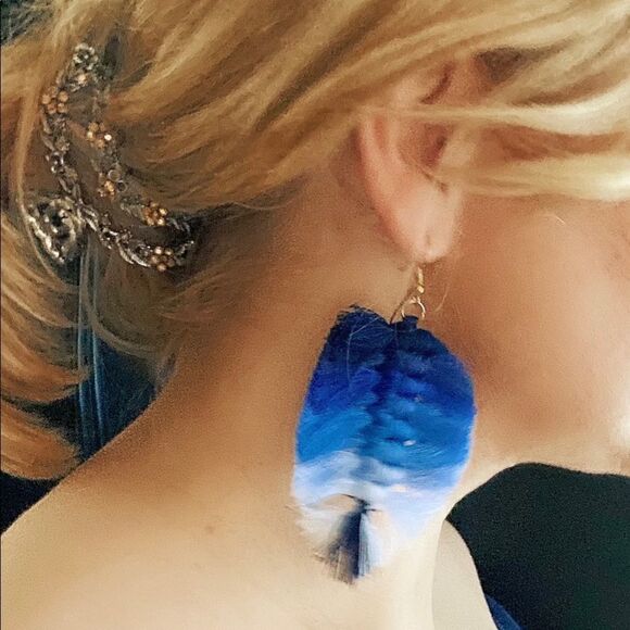 Boho Pink Ombre Macrame Tassel Leaf Drop Earrings NWT - Picture 5 of 6